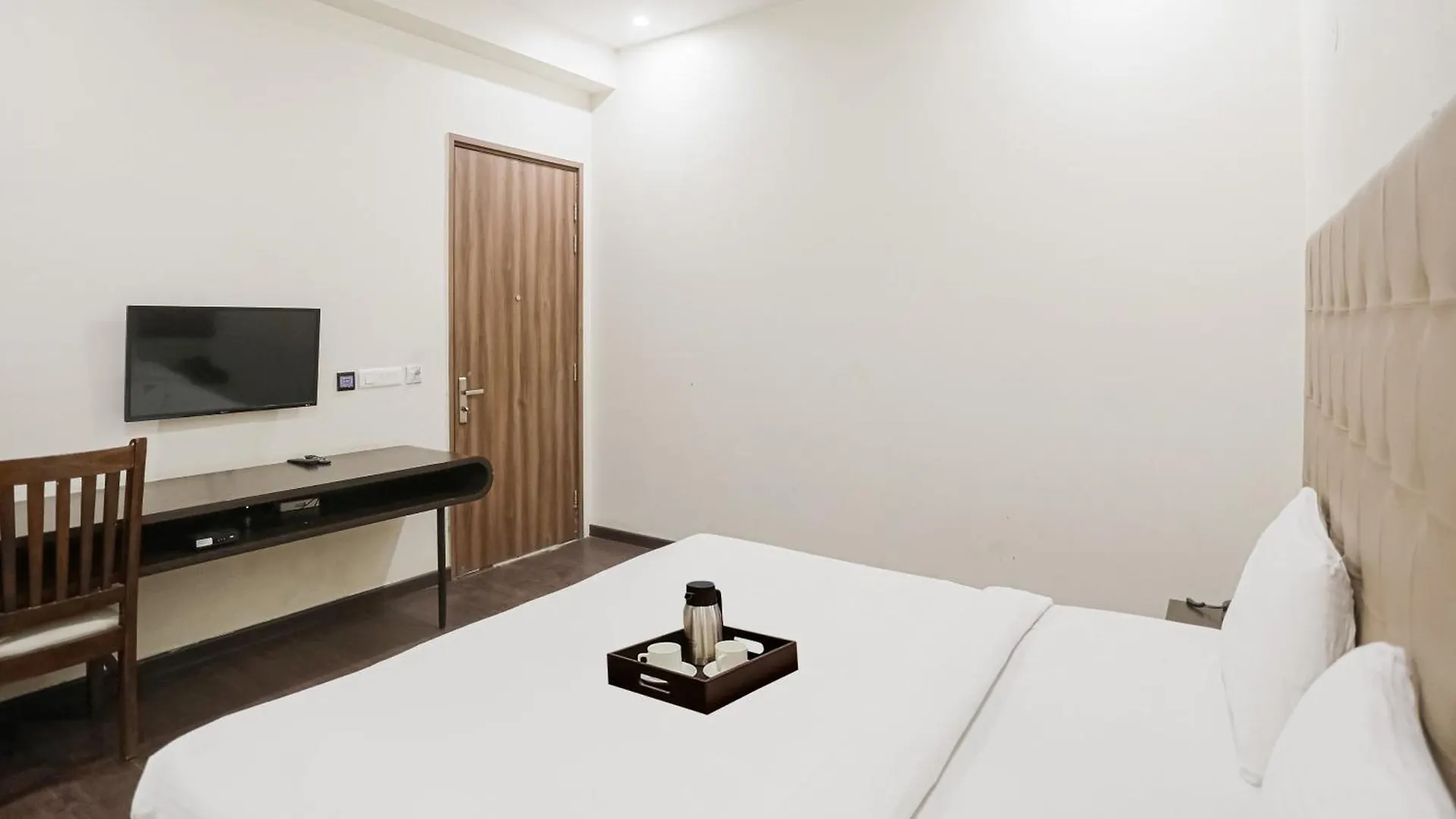 Townhouse The Amv Hotel غورغاون